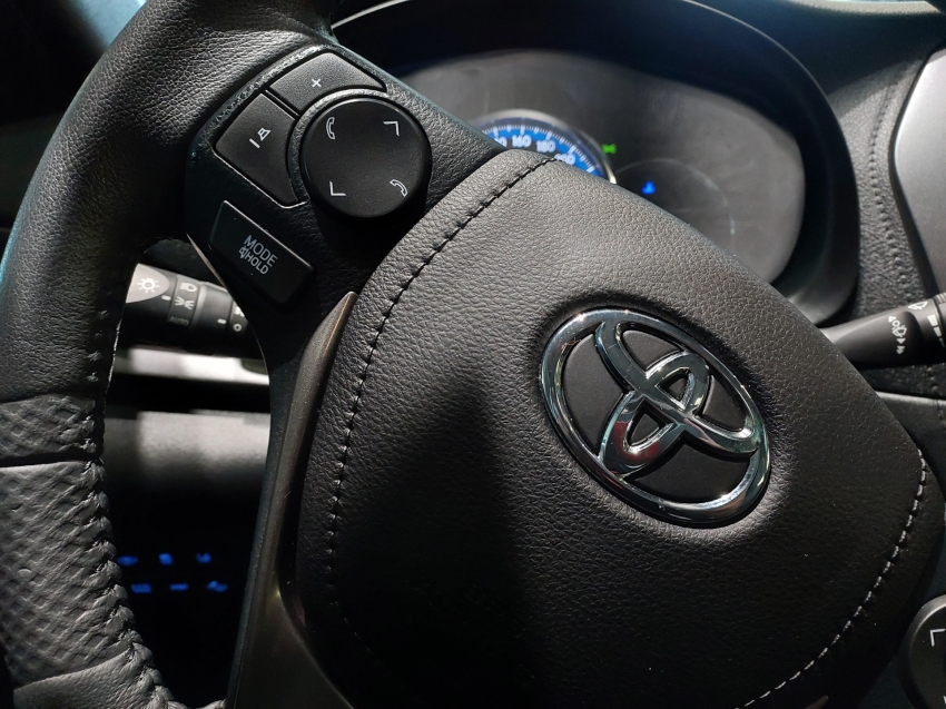 toyota yaris 1.5 16v flex xls multidrive 4p automatico 202416