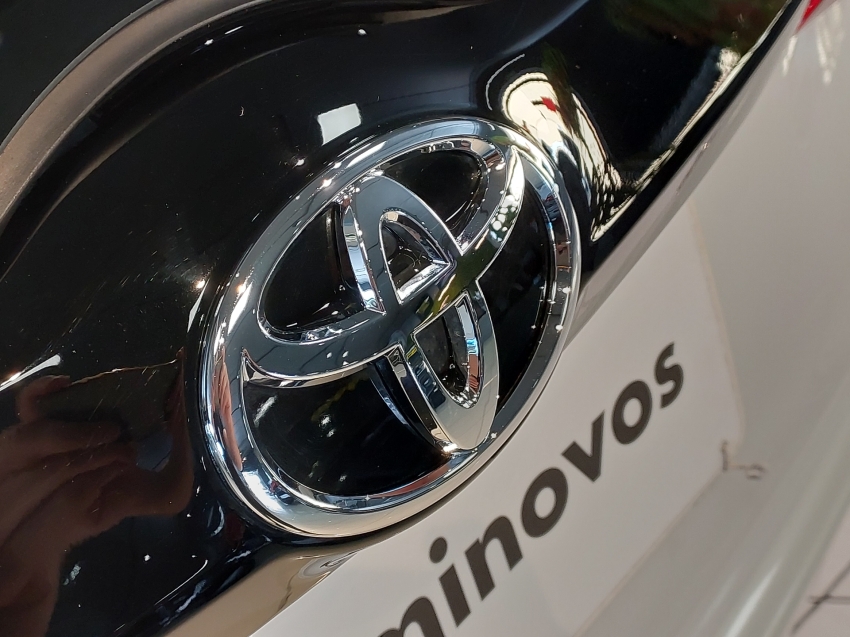 toyota yaris 1.5 16v flex xls multidrive 4p automatico 202422