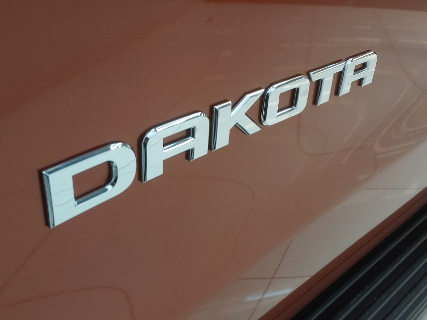 ram dakota 2.2 turbo diesel laramie 4x4 automatico 4p 202624
