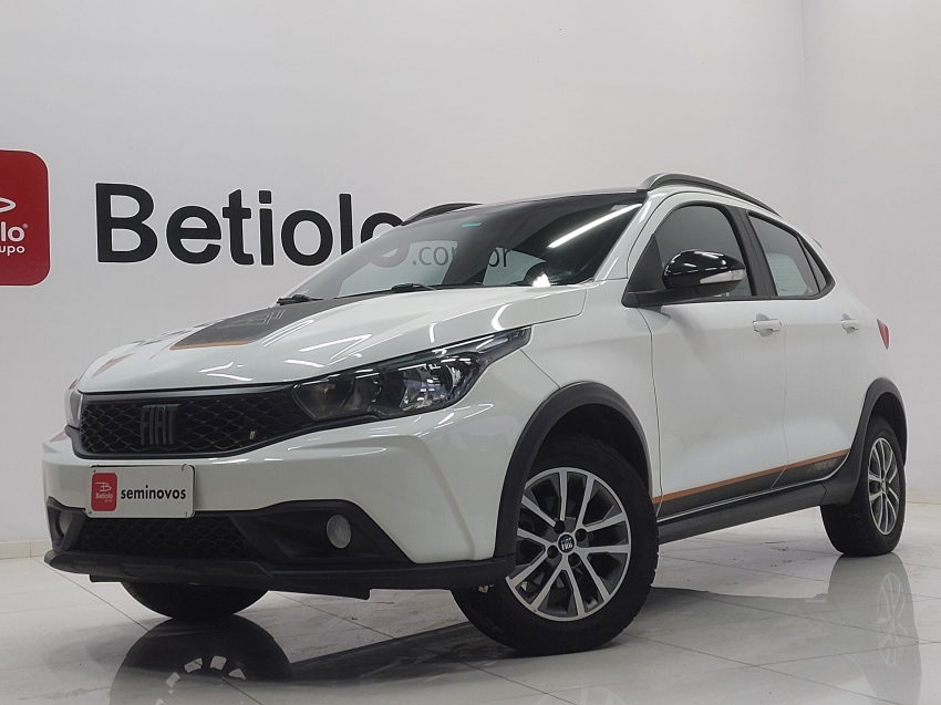 fiat argo 1.3 firefly flex trekking manual 4p 2023