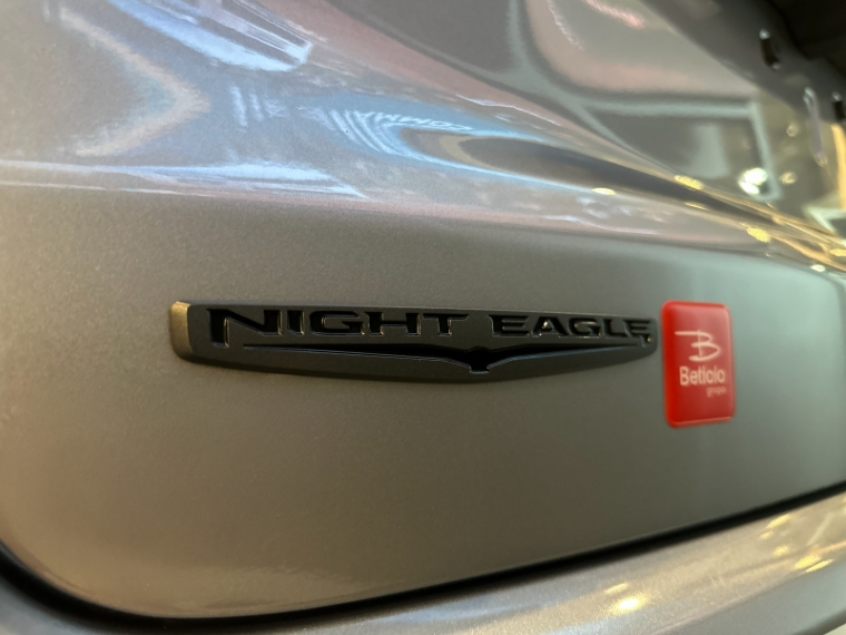 jeep compass longitude night eagle 1.3 t270 2025 gasolina automatico16