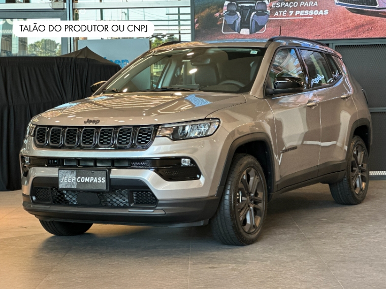 jeep compass longitude night eagle 1.3 t270 2025 gasolina automatico