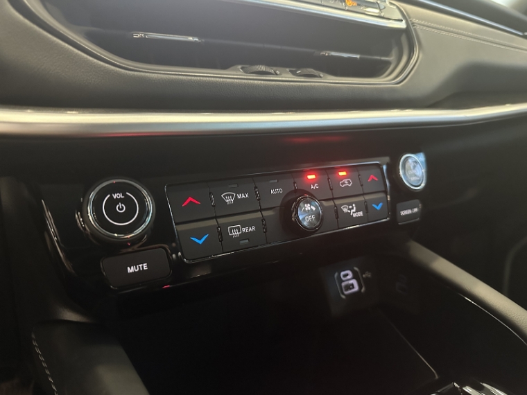 jeep commander 1.3 t270 turbo flex longitude at6 gasolina 4p automatico 202711