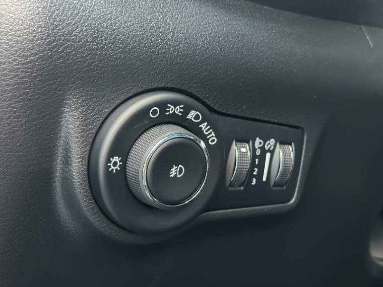 jeep commander 1.3 t270 turbo flex longitude at6 gasolina 4p automatico 20279