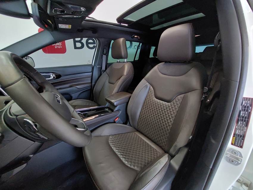 jeep commander 2.0 td380 turbo diesel overland at9 4p automatico 20238