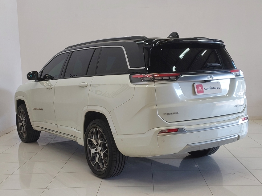 jeep commander 2.0 td380 turbo diesel overland at9 4p automatico 20233