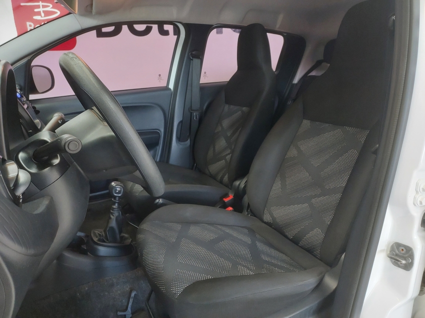 fiat mobi 1.0 evo flex like. manual 4p 20208