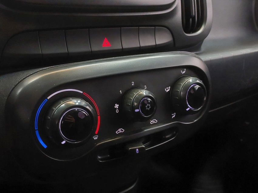 fiat mobi 1.0 evo flex like. manual 4p 202011