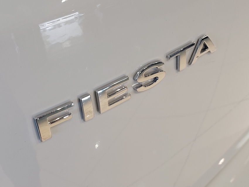 ford fiesta 1.6 se hatch 16v flex 4p manual 1.0 201415