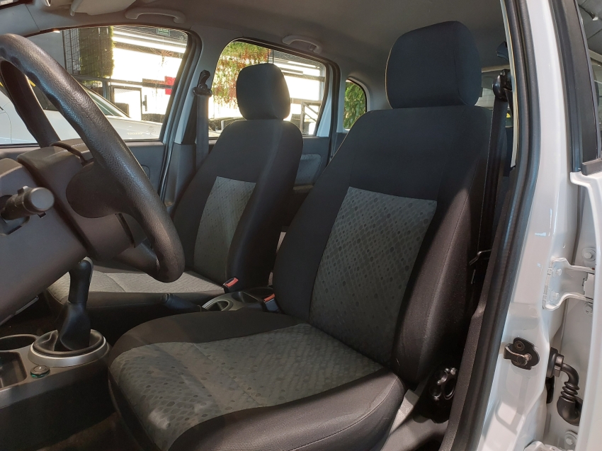 ford fiesta 1.6 se hatch 16v flex 4p manual 1.0 20148