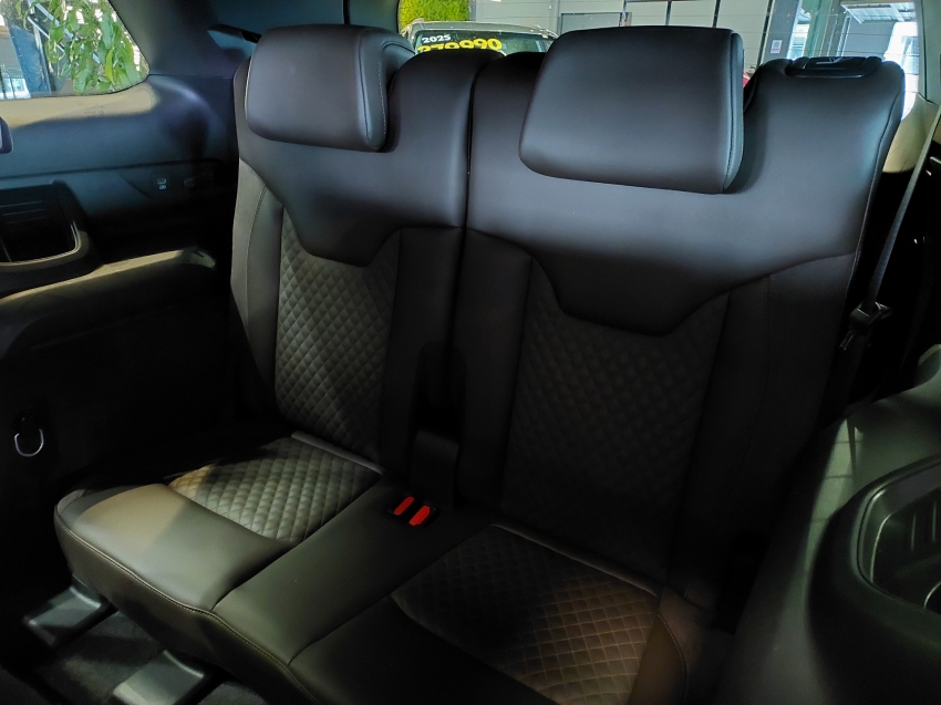 jeep commander 2.0 td380 turbo diesel overland at9 4p automatico 202211