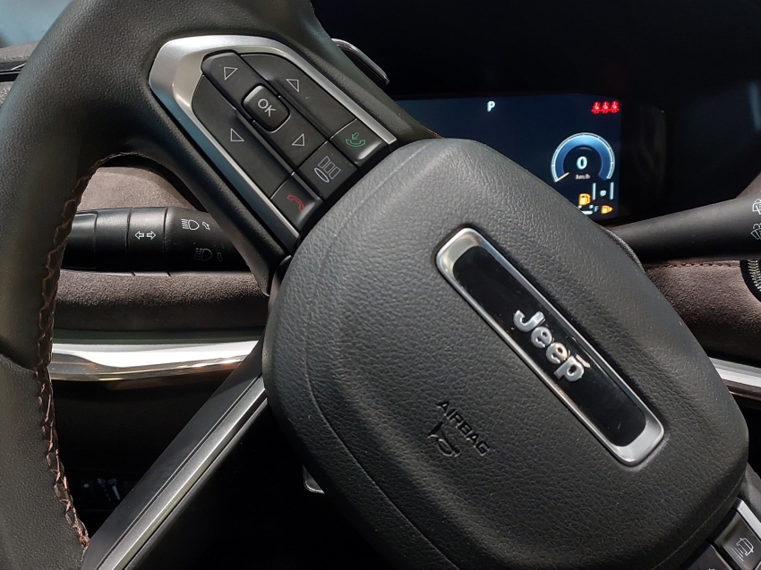 jeep commander 2.0 td380 turbo diesel overland at9 4p automatico 202217