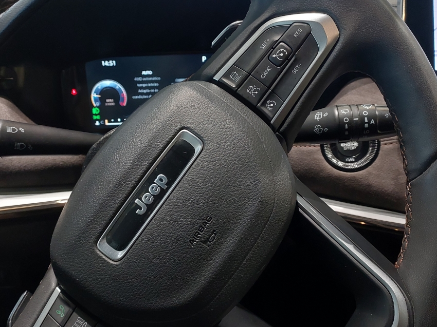 jeep commander 2.0 td380 turbo diesel overland at9 4p automatico 202218