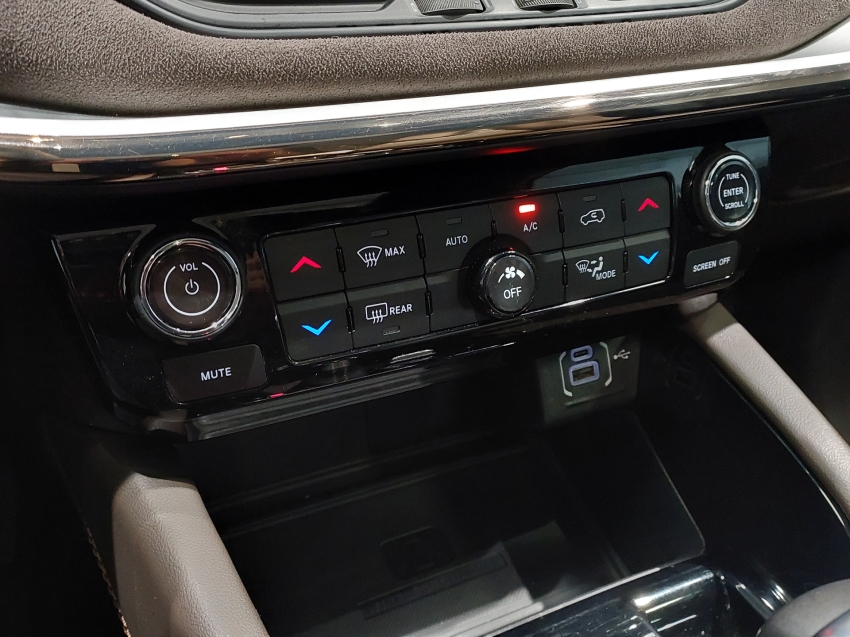 jeep commander 2.0 td380 turbo diesel overland at9 4p automatico 202212