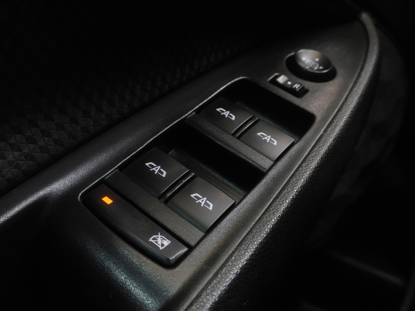 chevrolet onix 1.0 flex plus lt manual 4p 202318