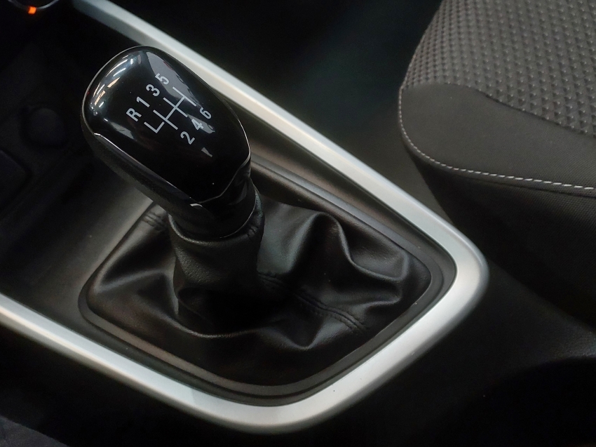 chevrolet onix 1.0 flex plus lt manual 4p 202315