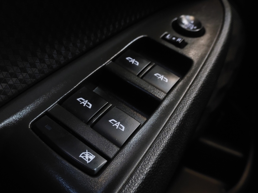 chevrolet onix 1.0 turbo flex lt automatico 4p 202518