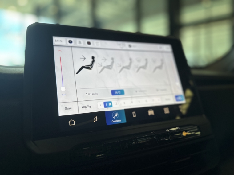 jeep renegade 1.3 t270 turbo flex willys 4x4 at9 gasolina 4p automatico 202716