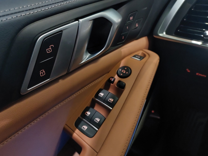 bmw x5 3.0 i6 turbo hibrido xdrive50e m sport automatico 4p 202521