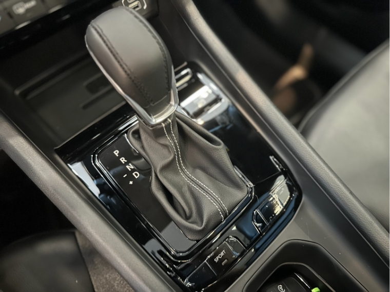 jeep renegade 1.3 t270 turbo flex sahara mhev at6 gasolina 4p automatico 202712