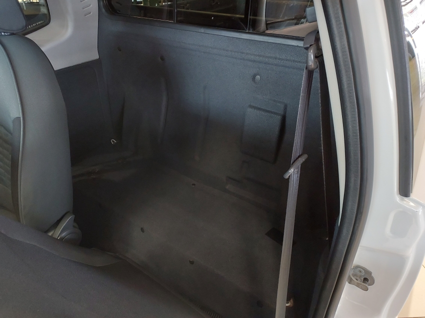 fiat strada 1.8 mpi adventure ce 16v flex 2p manual 201610