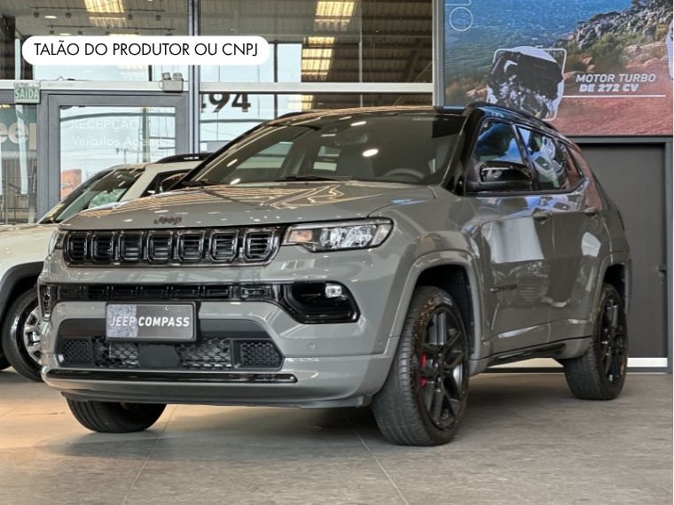 jeep compass 2.0 hurricane 4 turbo gasolina blackhawk at9 1.3 4p automatico 2026