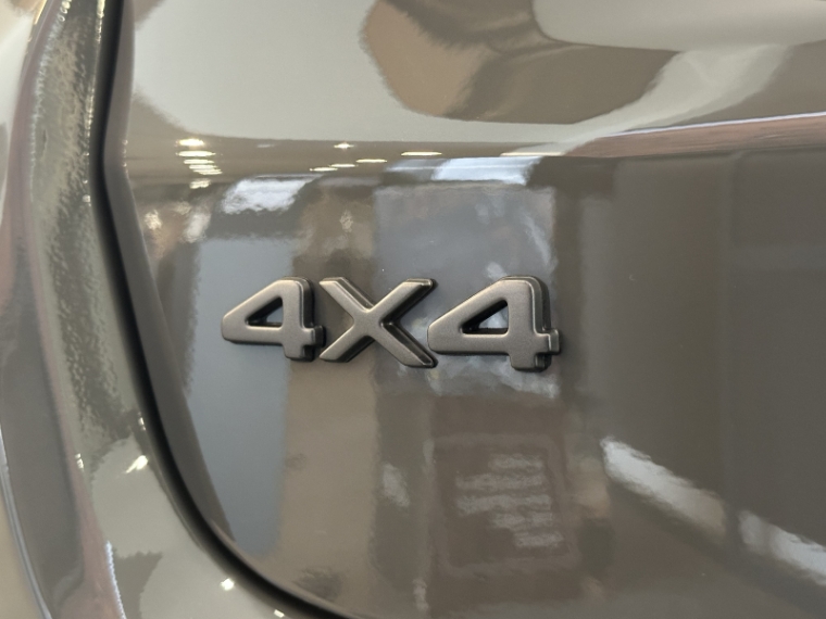 jeep compass 2.0 hurricane 4 turbo gasolina blackhawk at9 1.3 4p automatico 202625