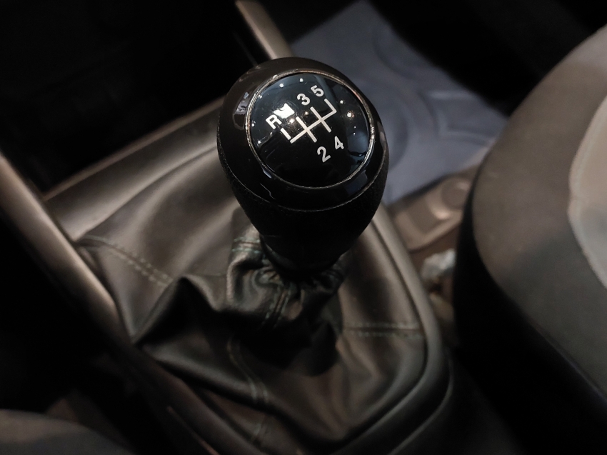 chevrolet onix 1.0 mpfi ls 8v flex 4p manual 201510