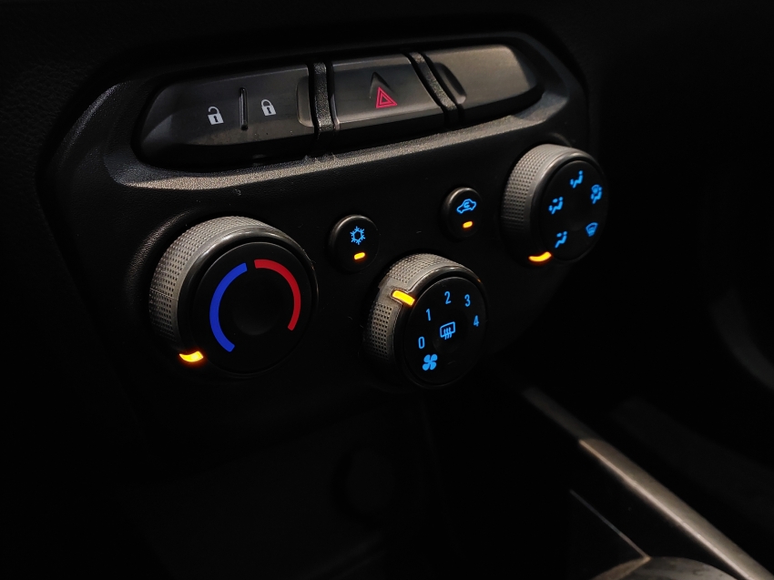 chevrolet onix 1.0 mpfi ls 8v flex 4p manual 201511