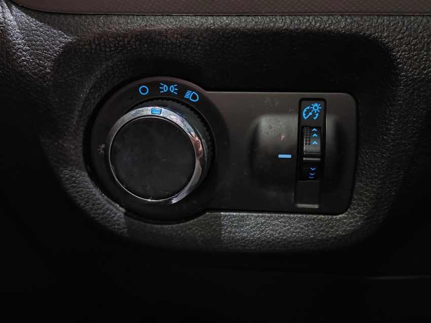 chevrolet onix 1.0 mpfi ls 8v flex 4p manual 201515