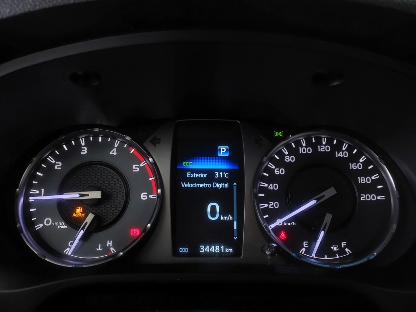 toyota hilux 2.8 d-4d turbo diesel cd sr 4x4 automatico 4p 202510