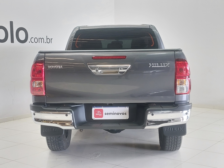 toyota hilux 2.8 d-4d turbo diesel cd sr 4x4 automatico 4p 20245