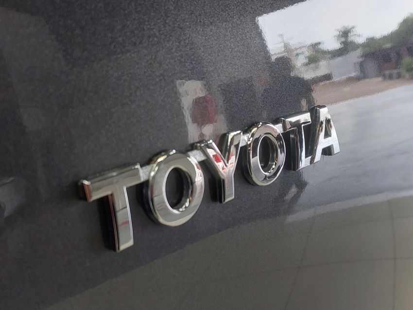 toyota hilux 2.8 d-4d turbo diesel cd sr 4x4 automatico 4p 202419