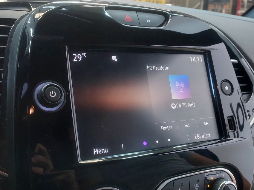 renault captur 1.3 tce flex iconic x-tronic 4p automatico 202312