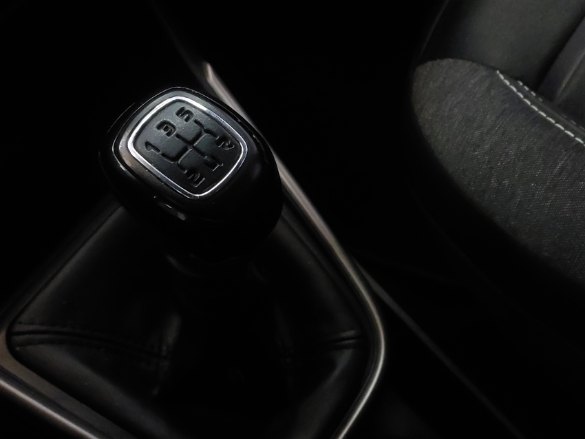 fiat strada 1.3 firefly flex volcano cd manual 4p 202113