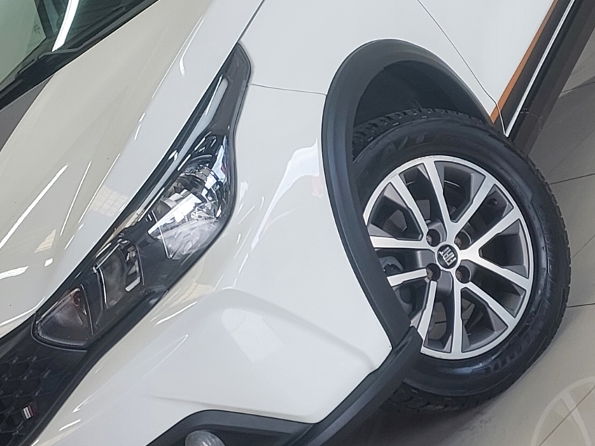 fiat argo 1.3 firefly flex trekking manual 4p 202319