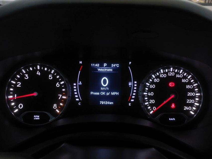 jeep renegade 1.8 16v flex sport 4p automatico 202010