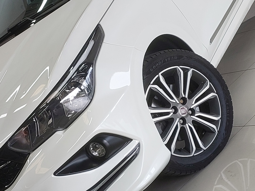 fiat cronos 1.8 e.torq flex precision at6 4p automatico 201920