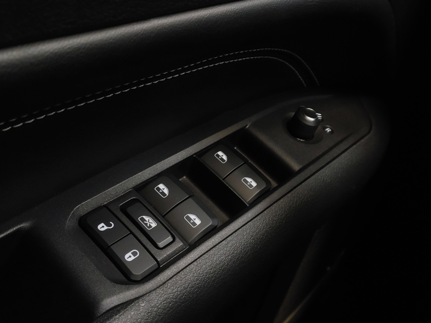 jeep compass 1.3 t270 turbo flex longitude at6 4p automatico 202519