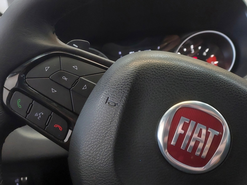 fiat toro 2.0 16v turbo diesel freedom 4wd at9 4p automatico 201915