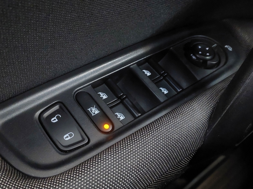 fiat toro 2.0 16v turbo diesel freedom 4wd at9 4p automatico 201917