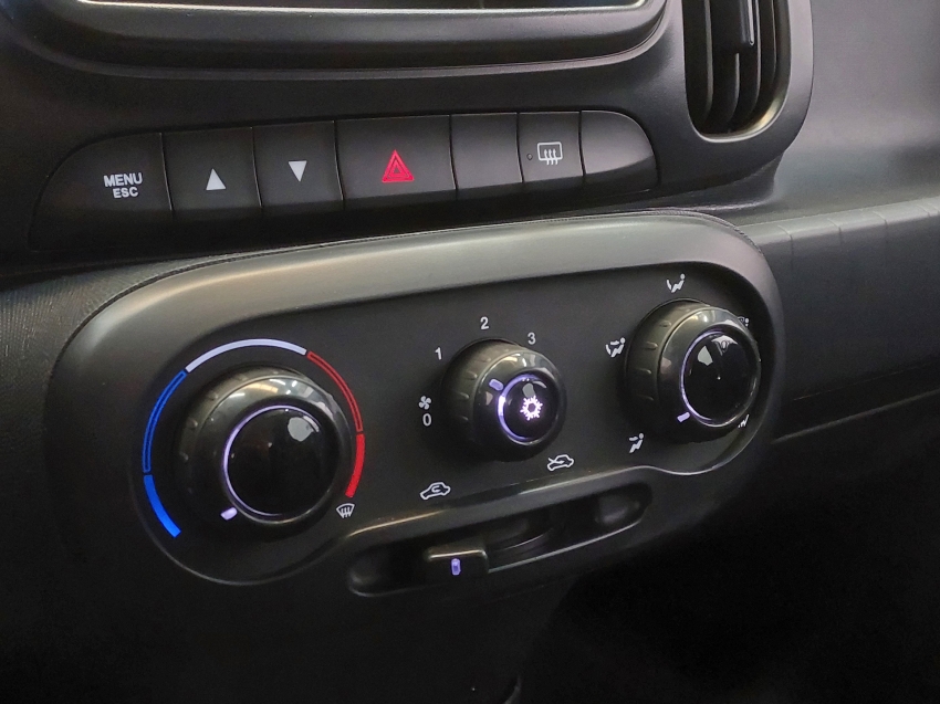 fiat mobi 1.0 evo flex like. manual 4p 202311