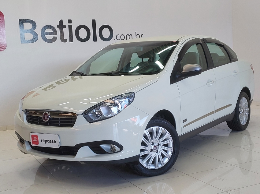 fiat grand siena 1.6 mpi essence 16v flex 4p automatizado automatico 20153