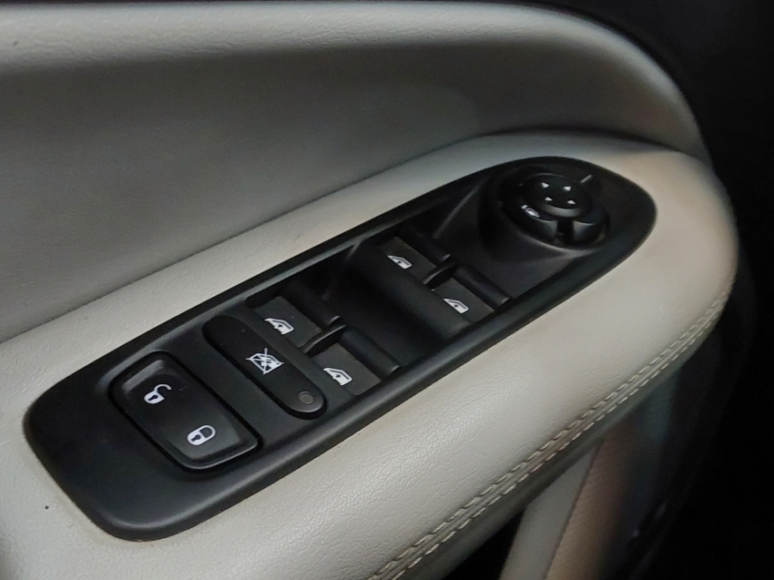 jeep compass 2.0 16v flex longitude automatico 4p 201919