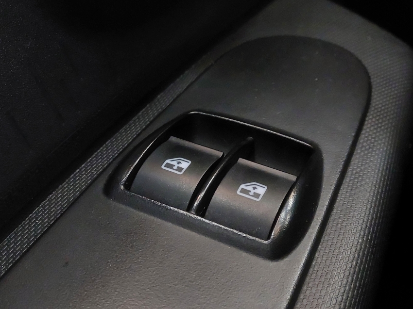 fiat mobi 1.0 evo flex like. manual 4p 202314