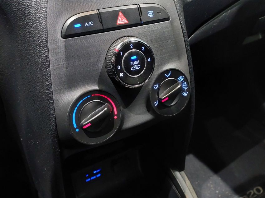 hyundai hb20 1.0 comfort 12v flex 4p manual 201512