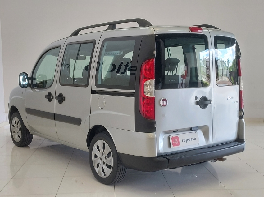fiat doblo 1.8 mpi essence 7l 16v flex 4p manual 20205