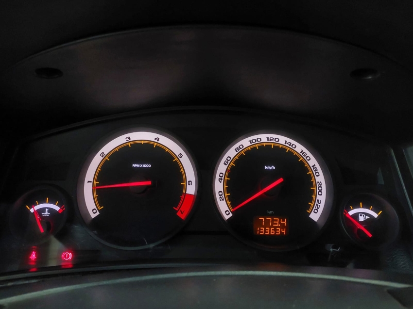 chevrolet vectra 2.0 mpfi gt hatch 8v flex 4p manual 201010