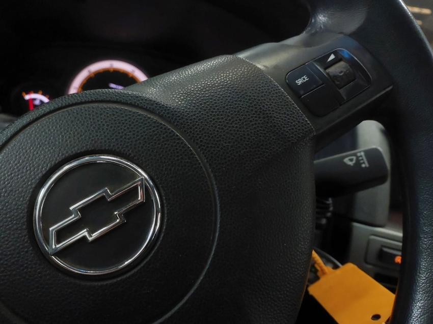 chevrolet vectra 2.0 mpfi gt hatch 8v flex 4p manual 201016