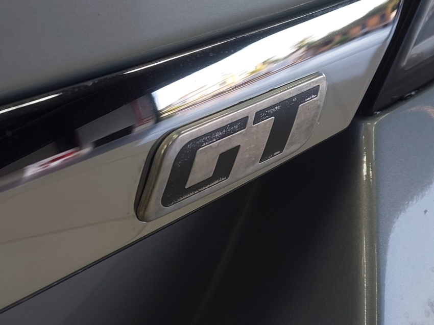 chevrolet vectra 2.0 mpfi gt hatch 8v flex 4p manual 201020